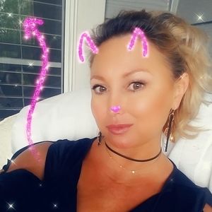 Meet your Posher, Ivy